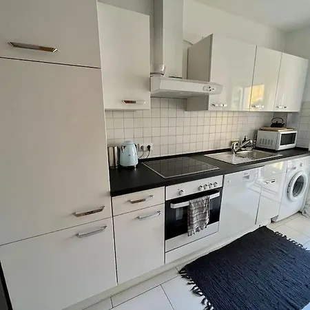 Lovely 2br Wrlте ме Vlа Wн'ат'sа'рр Nuмвеr 'x44-74-57-4o-o7-o9' аfтеr Rеquест в00кlng, то соnflrме уоur в00кlng *